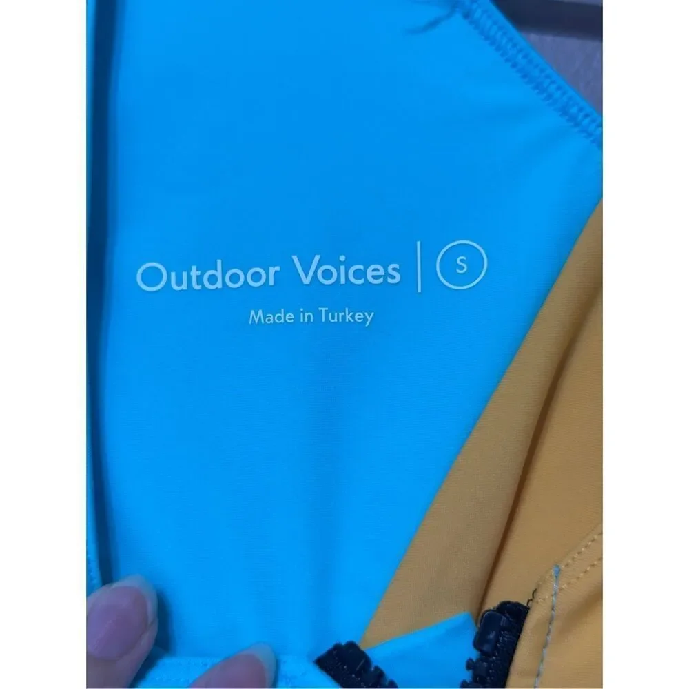 NWT Outdoor Voices Cutout SplashKnit 6